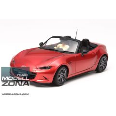 Tamiya - 1/24 Mazda MX-5 plastic model la scara