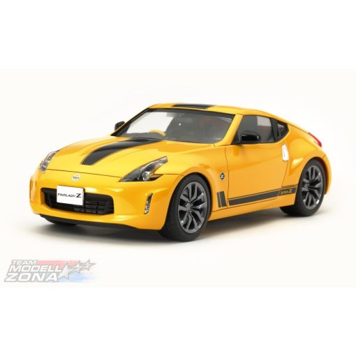 Tamiya - 1:24 Nissan 370Z Heritage Edition - model la scara