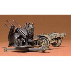 Tamiya German 2cm Flakvierling 38 - model la scara