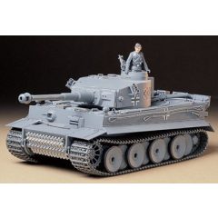 Tamiya German Tiger I Early - model la scara