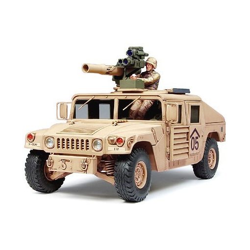 Tamiya M1046 Humvee - TOW Missile Carrier - model la scara