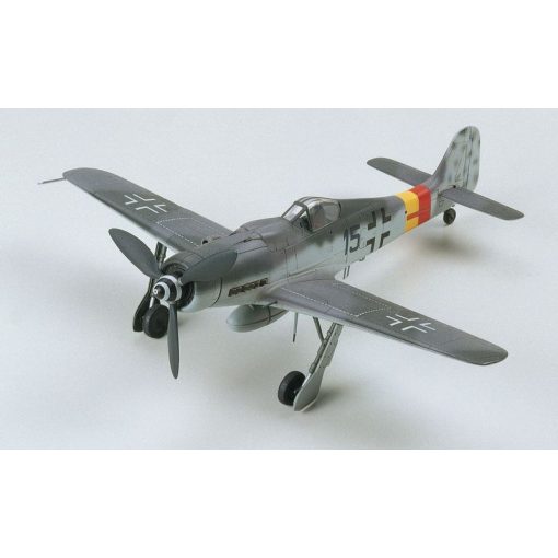 Tamiya Focke Wulf Fw 190 D-9 - model la scara