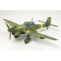 Tamiya Junkers Ju-87 B-2/R-2 - Stuka - model la scara