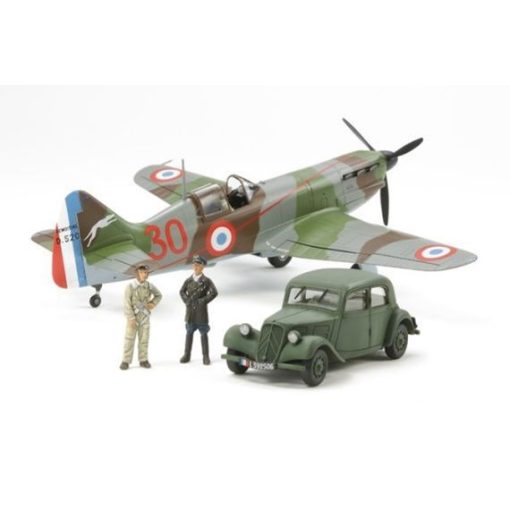 Tamiya WWII Dewoitine D.520 Fren.Ace w.Sc - model la scara