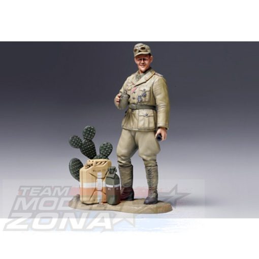 Tamiya - 1:16 WW II Wehrmacht Tank Crewman Africa Corps - model la scara figura