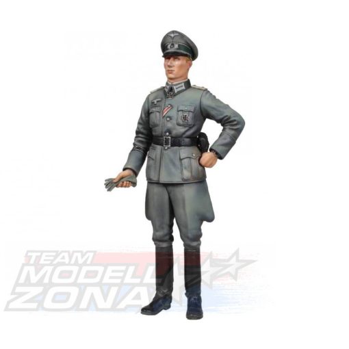 Tamiya - 1:16 WWII Wehrmacht officer - model la scara figura