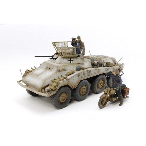 Tamiya Sd.Kfz.234/1 with 2cm Gun - model la scara