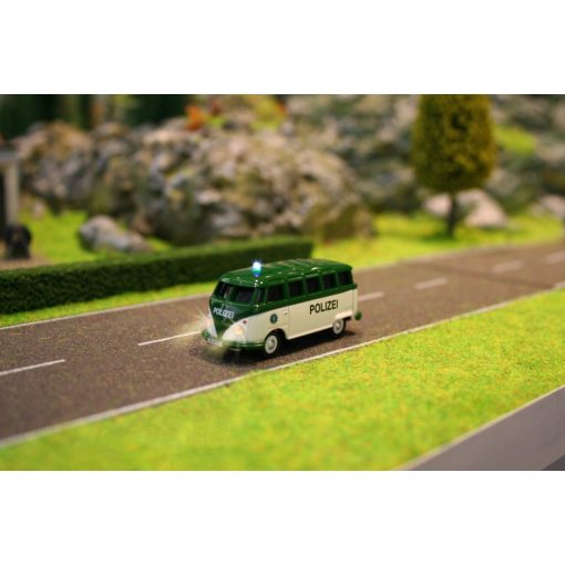 Carson - 1:87 VW T1 Samba Bus Polizei 2.4G RTR