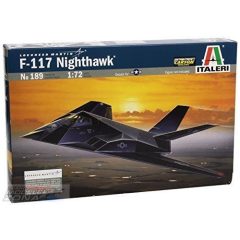 Italeri F-117A STEALTH NIGHTHAWK - model la scara (§)