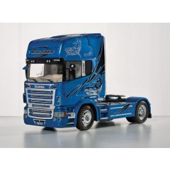 Italeri SCANIA R620 Blue Shark- model la scara