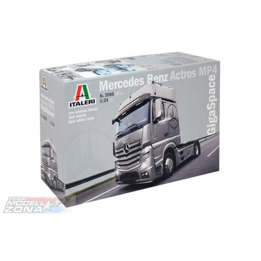 Italeri - 1:24 Mercedes Benz Actros MP4 Gigaspace- model la scara