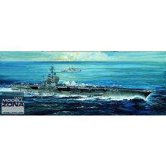  Italeri  USS American- model la scara