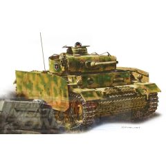 Dragon - 1:35 Pz.Kpfw.III Ausf.M Kursk 1943 - model la scara