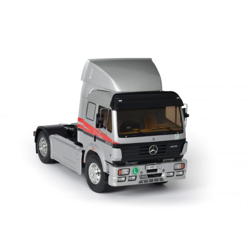 Tamiya 1:14  Mercedes-Benz 1838 LS Bausatz #56305