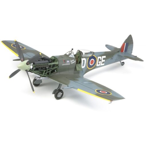 Tamiya Supermarine Spitfire Mk.XVIe - model la scara