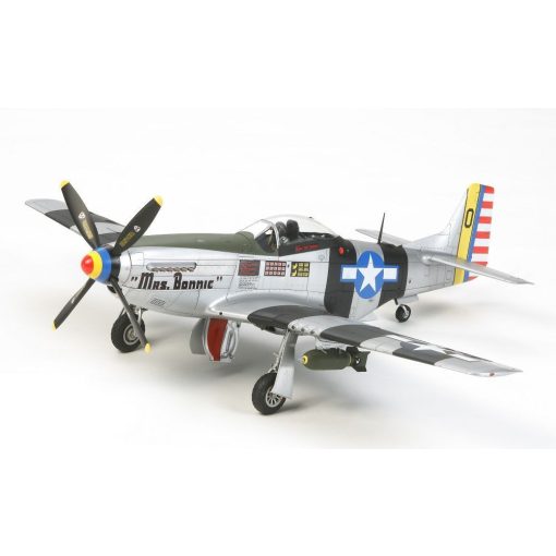 Tamiya North American P-51D/K Mustang - model la scara